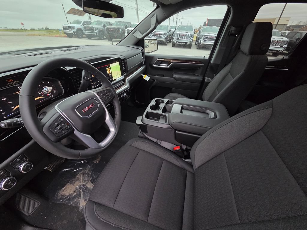 New 2026 GMC Sierra 1500 SLE w/ X31 Off-Road Package AWD/4WD image 10