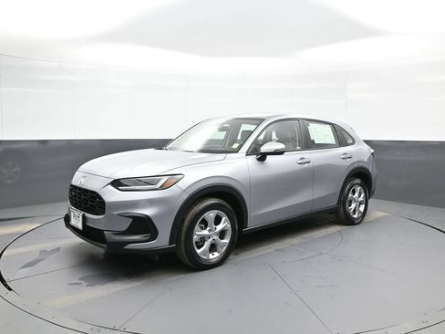 Certified 2023 Honda HR-V LX image 10