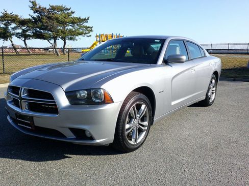 Used 2014 Dodge Charger R/T image 4
