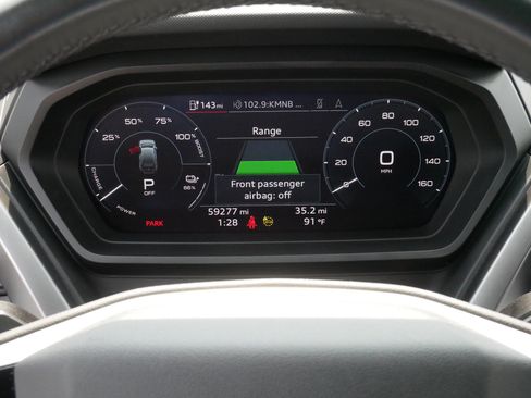 Used 2023 Audi Q4 e-tron Premium Plus w/ Premium Plus AWD/4WD image 21