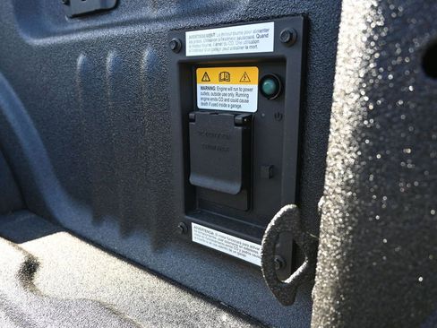 New 2025 Ford F350 Lariat w/ Lariat Ultimate Package image 22