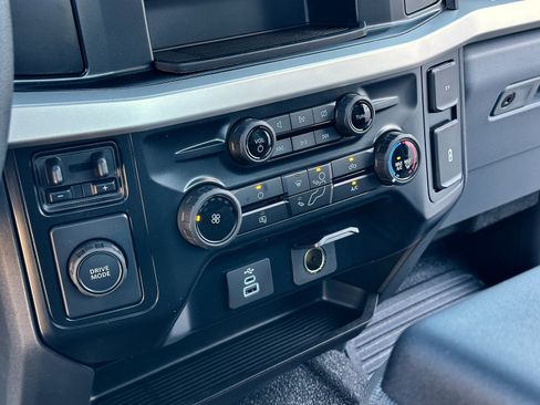 Used 2024 Ford F350 XL w/ XL Chrome Package image 8