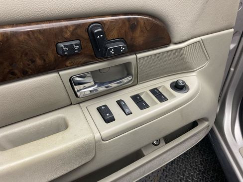 Used 2010 Mercury Grand Marquis LS RWD image 10