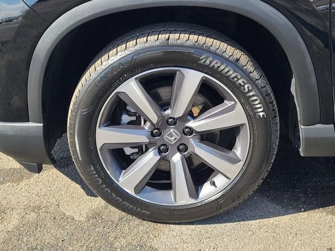 Used 2023 Honda Pilot Elite image 35