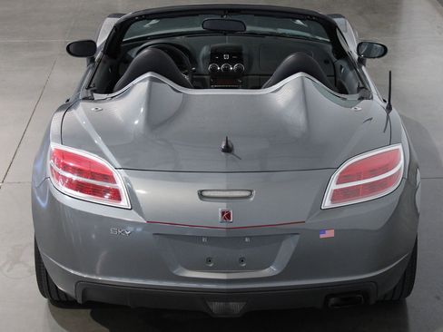 Used 2007 Saturn Sky w/ Premium Trim Pkg image 10