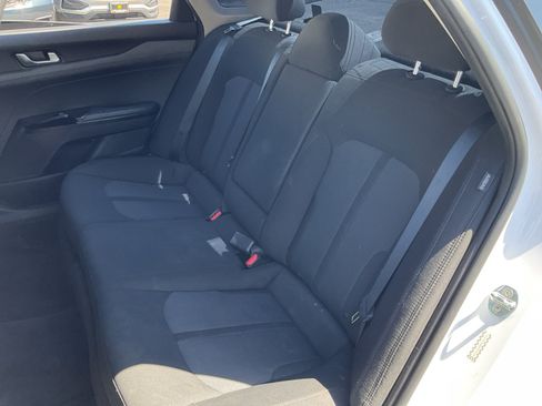 Used 2021 Kia K5 LXS FWD image 19