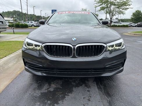 Used 2019 BMW 540i w/ Premium Package RWD image 3