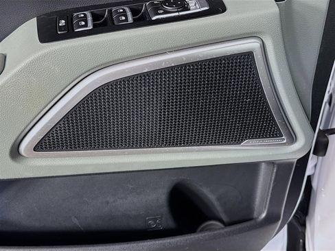 Certified 2023 Kia Telluride EX X-Line image 21