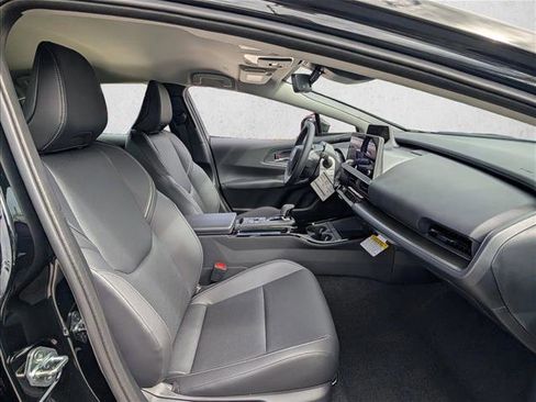 New 2026 Toyota Prius Plug-In Hybrid image 6