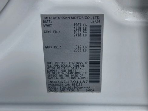Used 2024 Nissan Altima 2.5 S FWD image 12