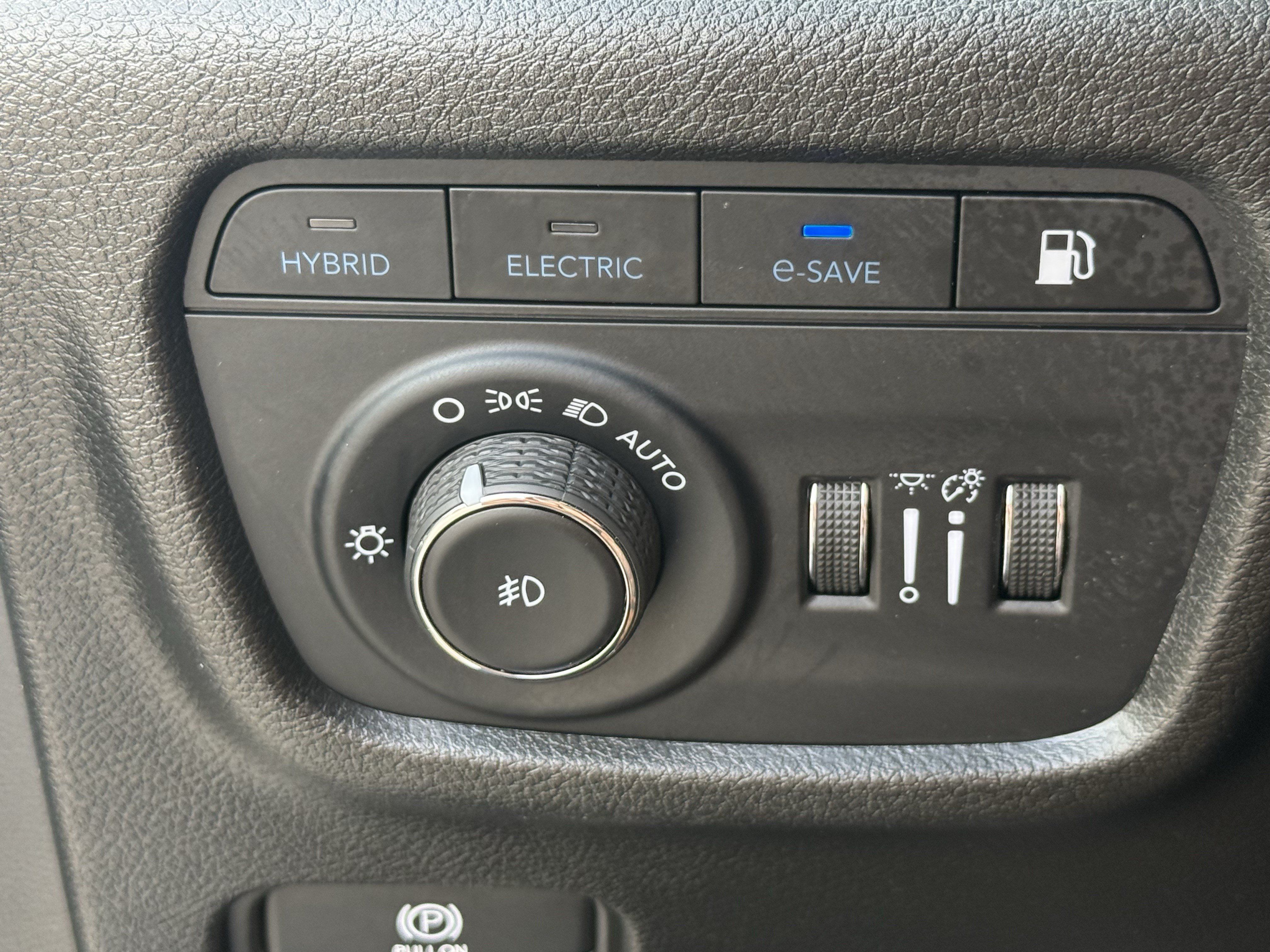 Used 2023 Jeep Grand Cherokee 4WD 4xe image 26