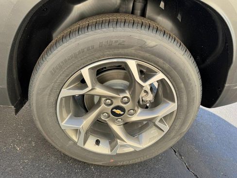 New 2026 Chevrolet Trax LT w/ Driver Confidence Package image 30