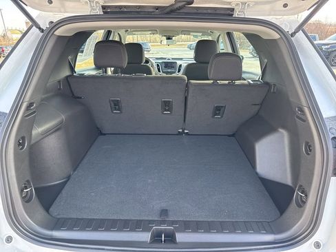 Certified 2024 Chevrolet Equinox LS image 25