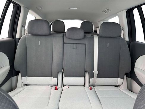 New 2026 Hyundai Ioniq 9 S image 16