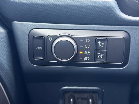 New 2025 Ford Maverick XL w/ 4K Tow Package image 14