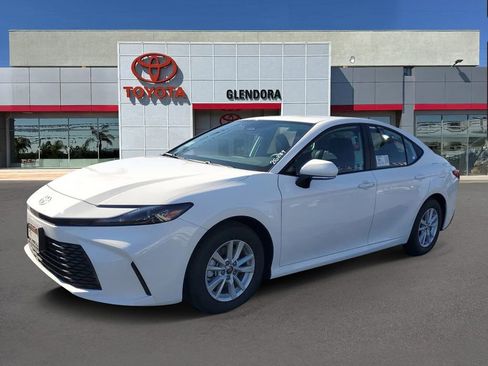 New 2026 Toyota Camry LE image 7