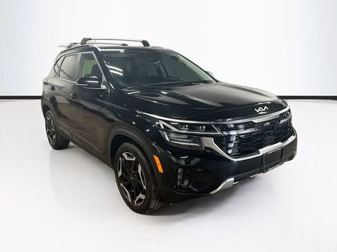 Used 2024 Kia Seltos SX AWD/4WD image 1