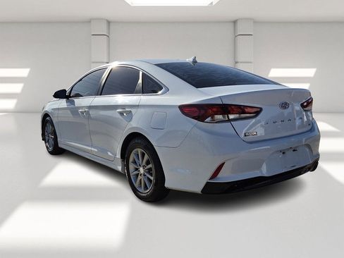 Used 2018 Hyundai Sonata SE image 3