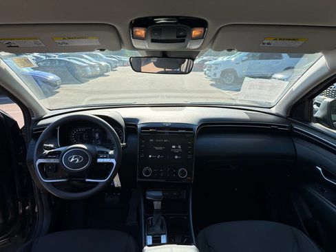 Used 2024 Hyundai Tucson SE AWD/4WD image 7