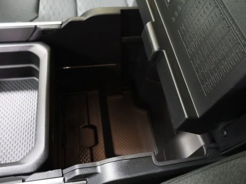 New 2026 RAM 1500 4x4 Crew Cab image 24