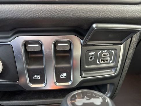 New 2026 Jeep Wrangler Sport AWD/4WD image 10