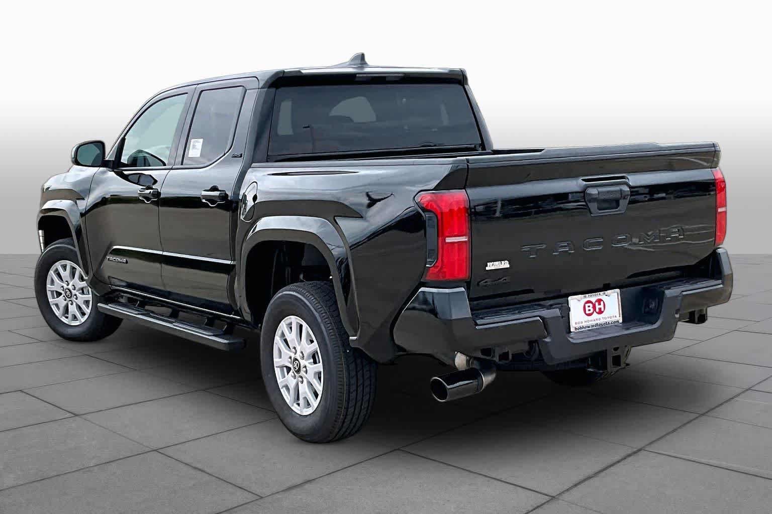 New 2026 Toyota Tacoma SR5 AWD/4WD image 12