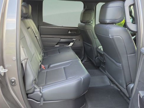 Used 2023 Toyota Tundra Platinum AWD/4WD image 18
