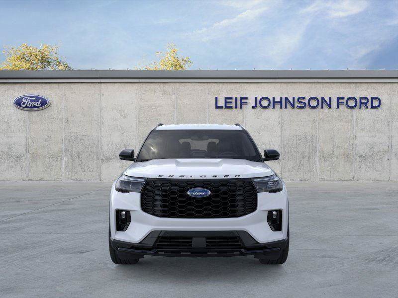 New 2026 Ford Explorer ST-Line w/ ST-Line Street Pack RWD image 6
