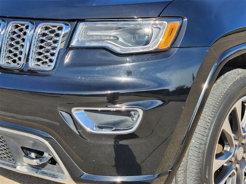 Used 2018 Jeep Grand Cherokee Overland image 7