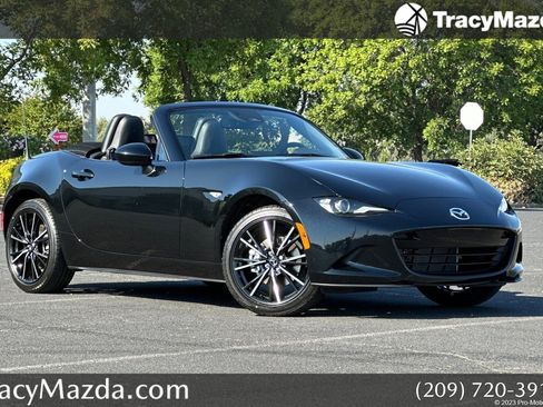 New 2025 MAZDA MX-5 Miata Grand Touring image 1