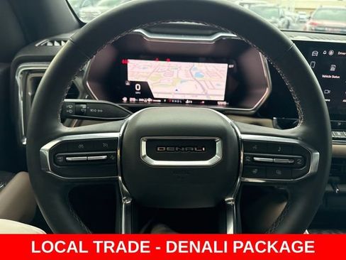 Used 2024 GMC Canyon Denali image 6
