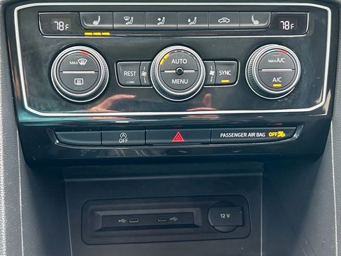 Used 2021 Volkswagen Atlas SEL image 17