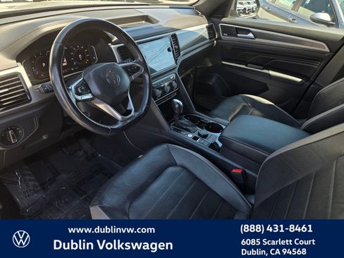 Used 2020 Volkswagen Atlas Cross Sport SEL Premium AWD/4WD image 9