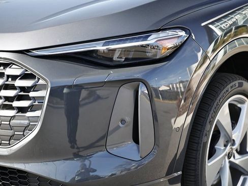 New 2025 Audi Q5 Premium Plus image 11