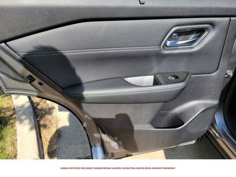 Certified 2026 Nissan Rogue Platinum w/ Platinum Premium Package AWD/4WD image 44
