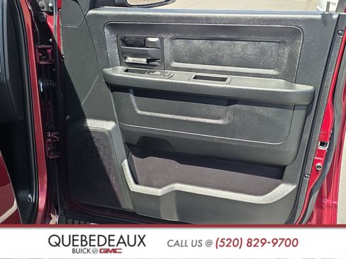 Used 2016 RAM 1500 Express RWD image 27