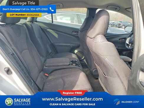 Used 2017 Toyota Prius Prime Plus FWD image 13