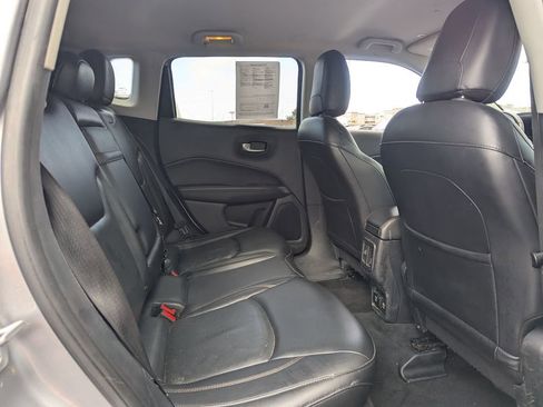 Used 2018 Jeep Compass Limited w/ Safe & Security Group AWD/4WD image 32