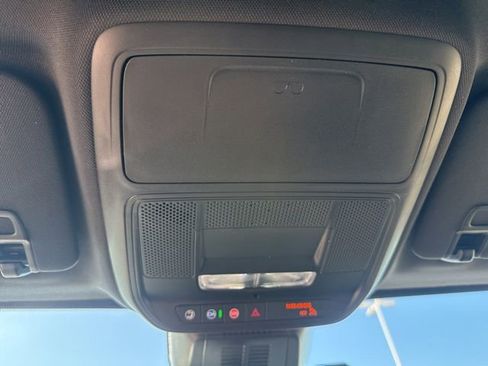 New 2026 Chevrolet Equinox LT w/ Convenience Package II FWD image 31