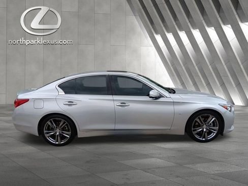 Used 2015 INFINITI Q50 Premium w/ Technology Package image 4