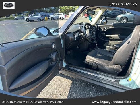 Used 2013 MINI Cooper Hardtop image 10