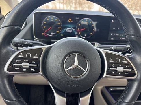 Used 2021 Mercedes-Benz GLA 250 4MATIC image 27