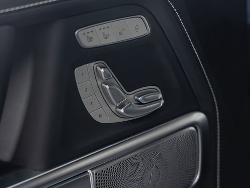 Used 2025 Mercedes-Benz G 63 AMG 4MATIC image 18