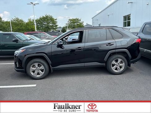 Certified 2023 Toyota RAV4 XLE w/ Convenience Package AWD/4WD image 18