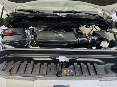 Used 2025 GMC Sierra 1500 SLT image 34