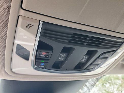 Used 2023 Acura MDX 3.5L image 34