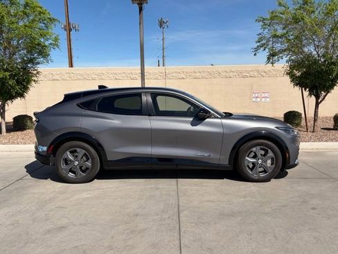 Used 2021 Ford Mustang Mach-E Premium image 5