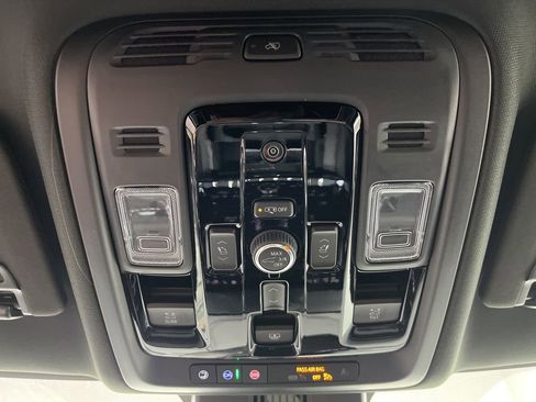 New 2026 GMC Yukon AT4 Ultimate image 24