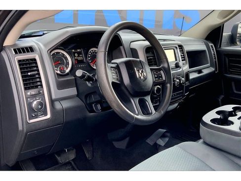 Used 2018 RAM 1500 Express w/ Express Value Package AWD/4WD image 14