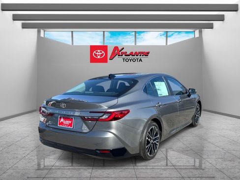 New 2026 Toyota Camry XLE image 5